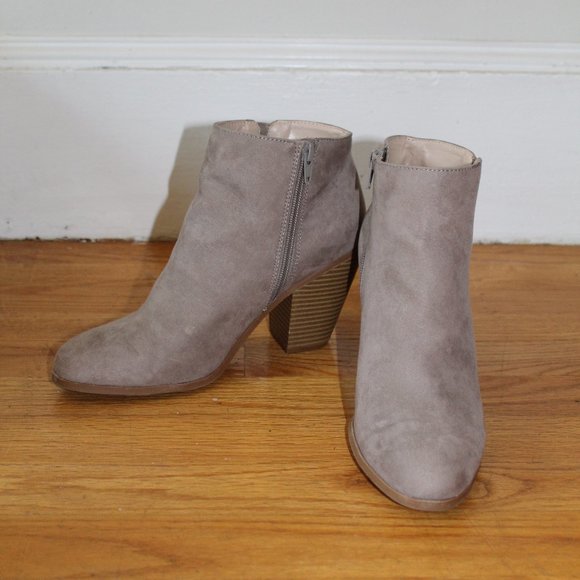Banana Republic Grey Suede Ankle Booties - Picture 2 of 6
